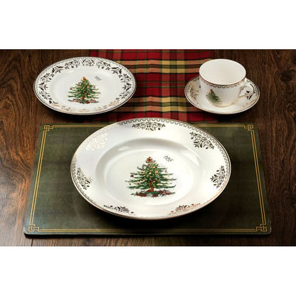 4-Piece Christmas Tree & Gold Detail Set – Service for 1 Person