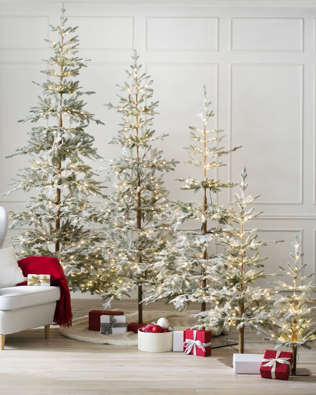 Snow-Covered Christmas Tree with Frosted Branches, Metal Stand and Built-In Micro LEDs