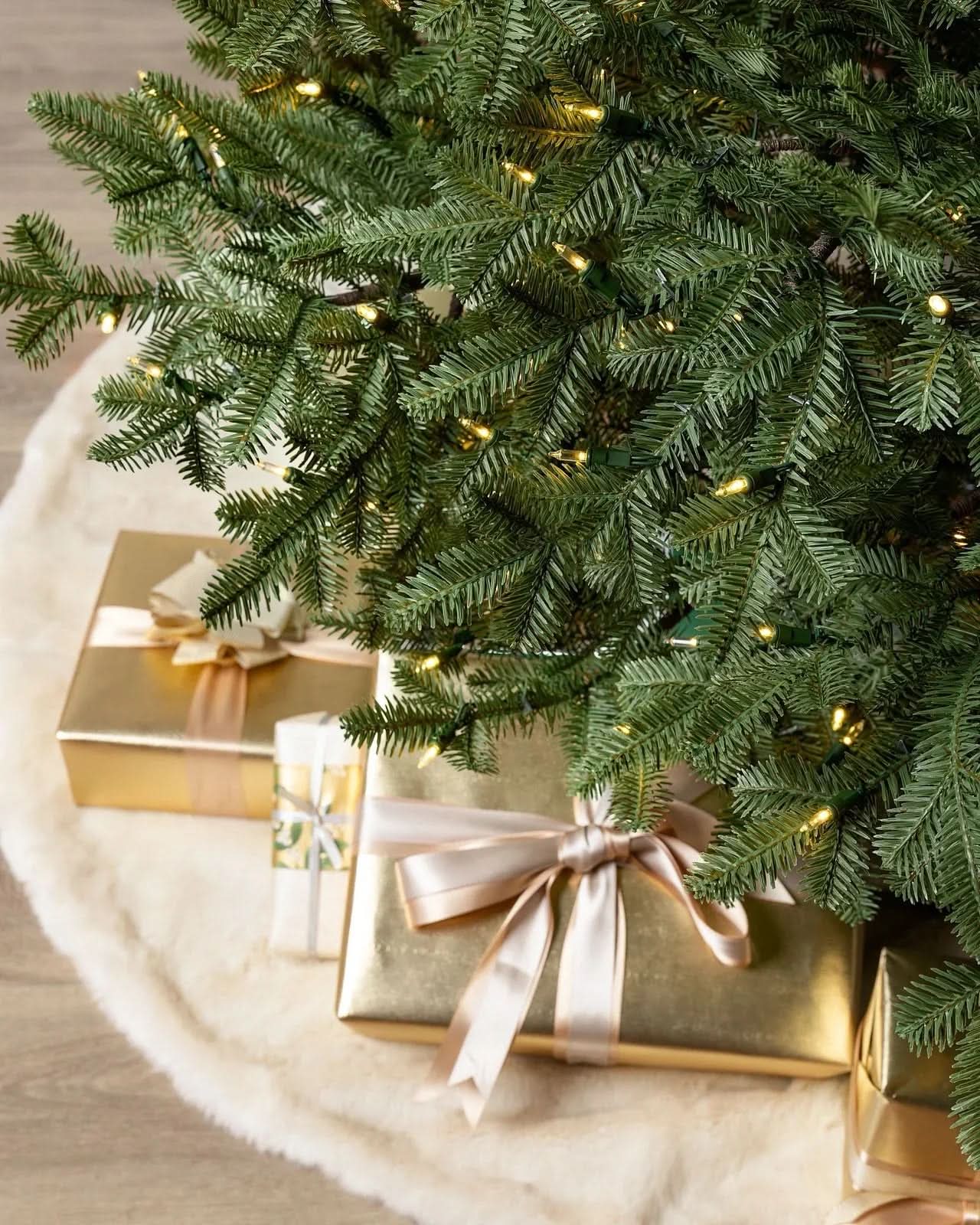 Premium Green Flip Tree Christmas Tree with Hinged Branches, Metal Stand with Wheels and Built-In Micro LEDs