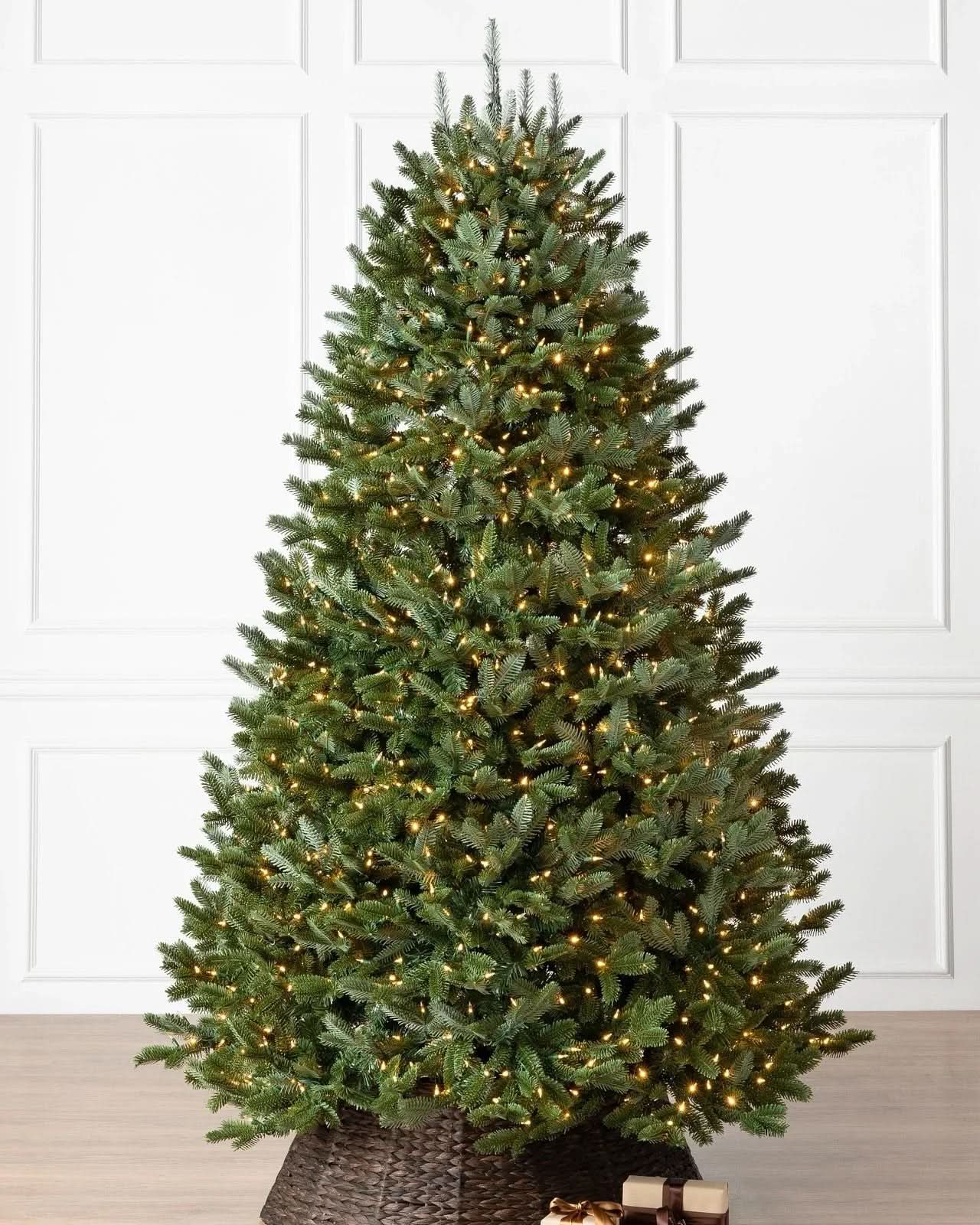 Premium Green Christmas Tree with Hinged Branches, Metal Stand with Wheels and Built-In Micro LEDs